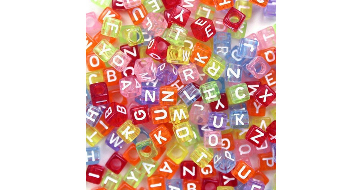 perles acrylique multi couleur lettre
