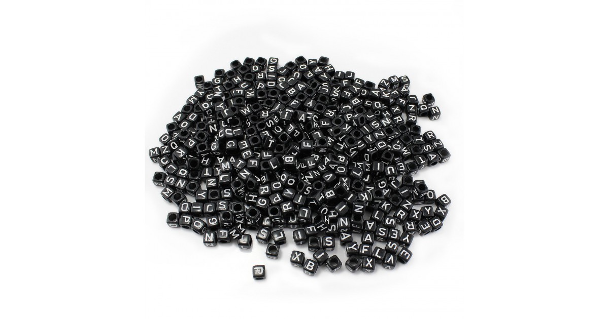 perles lettre acryliques noire